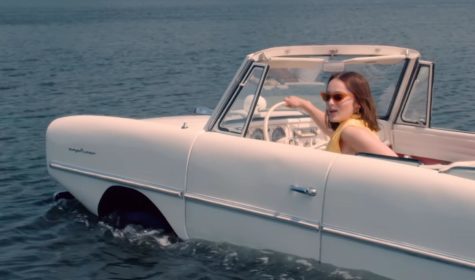 (L HINSTIN) LOLA LE LANN - LOLA A LEAU (1)