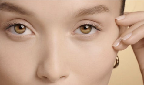 (JB VILLECHAIZE) Cle De Peau Beaute (1)