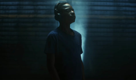 (F YEM) DINOS HIVER A PARIS