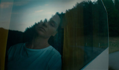 (E SEHET) QUE LA BETE MONTE (1)